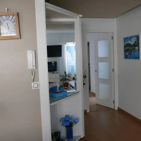 Piso En Santa Cristina, A 150 M De La Playa